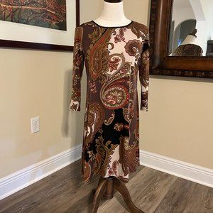 Tiana Brand Dress 6 small  3/4 sleeve Brown, Black , Cream Paisley. Excellent.